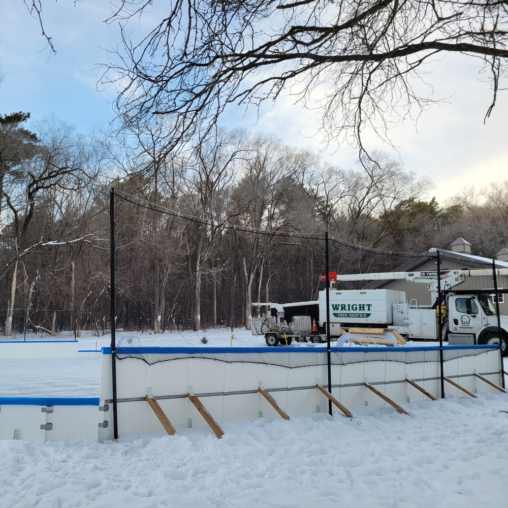 Hockey Puck Barrier Netting at an Outdoor Ice Rink